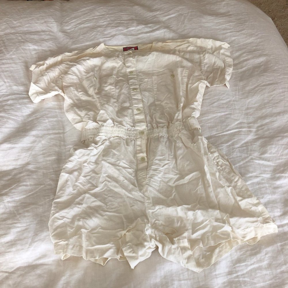 VINTAGE cream linen short jumpsuit
